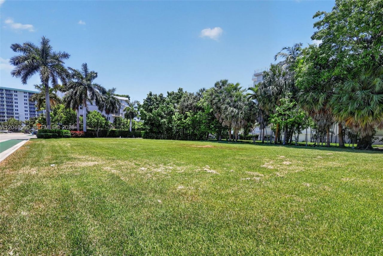10177 W Bay Harbor Dr , Bay Harbor Islands, FL 33154 Photo