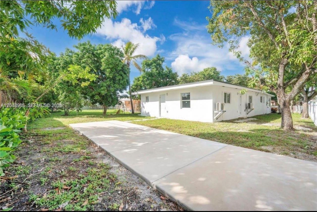521 NW 33rd Ave , Unit 1, Miami, FL 33125 Photo