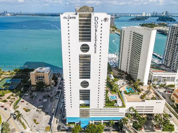1717 N N BAYSHORE DR , Unit A-1953, Miami, FL 33132