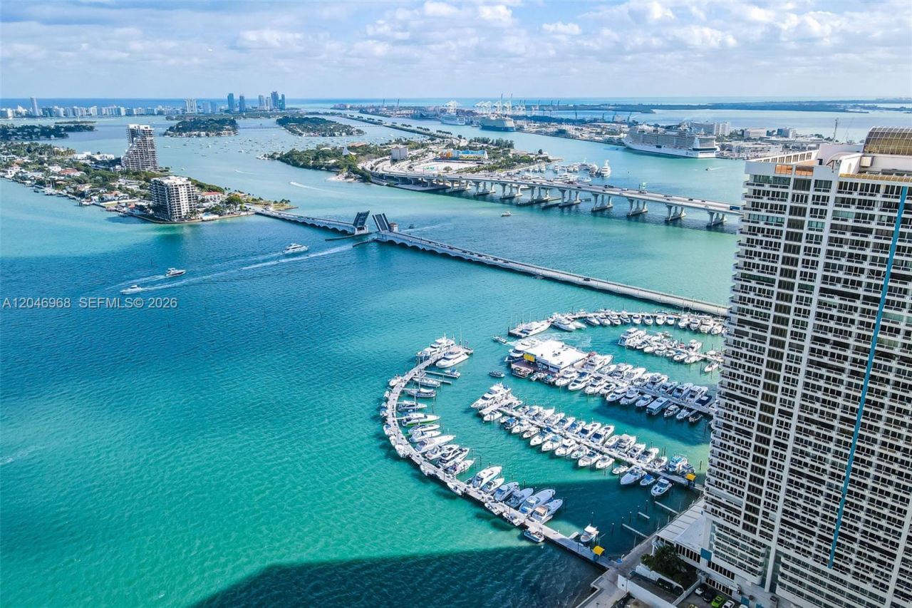 1717 N N Bayshore Dr , Unit A-1953, Miami, FL 33132 Photo