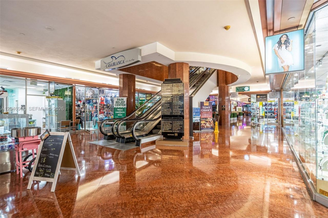 1717 N N Bayshore Dr , Unit A-1953, Miami, FL 33132 Photo