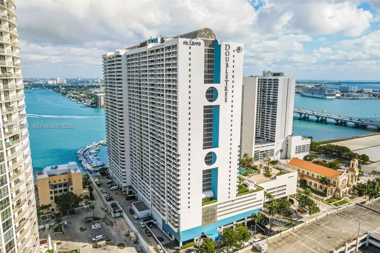 1717 N N Bayshore Dr , Unit A-1953, Miami, FL 33132 Photo