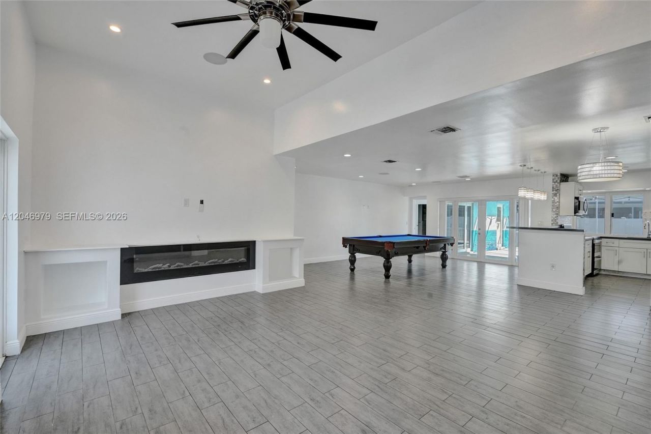 9240 54th St , Cooper City, FL 33328 Photo