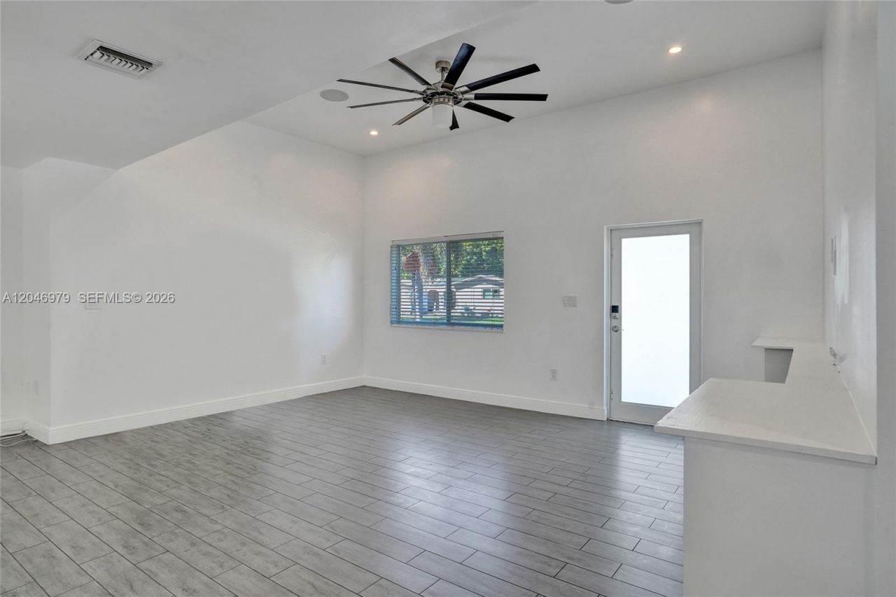 9240 54th St , Cooper City, FL 33328 Photo
