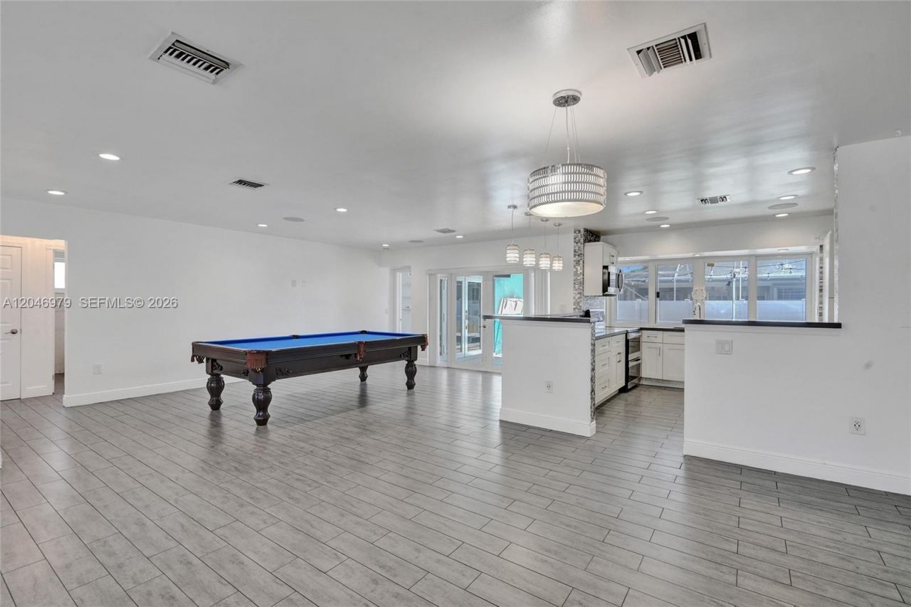 9240 54th St , Cooper City, FL 33328 Photo