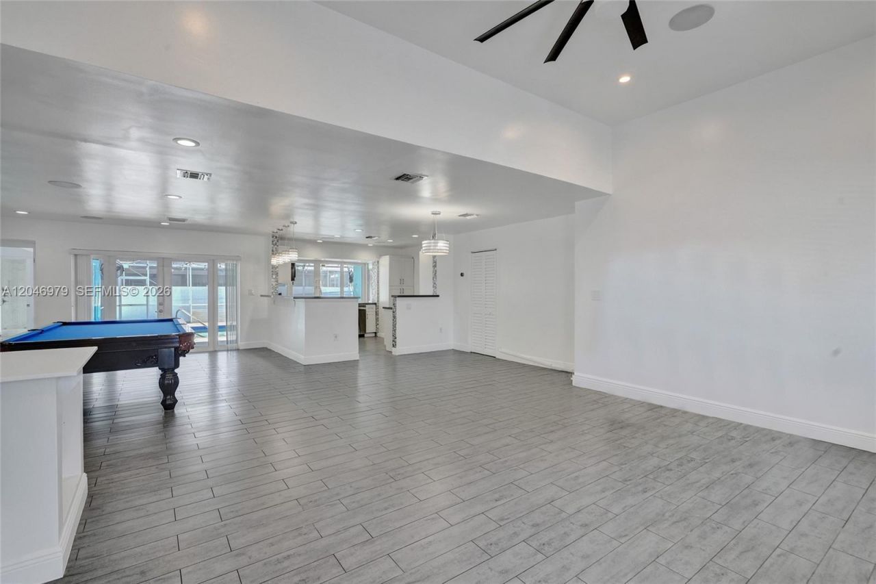 9240 54th St , Cooper City, FL 33328 Photo