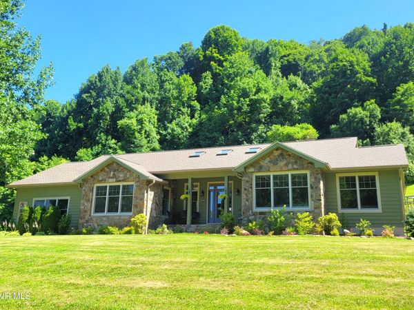 309 Roan Springs Lane, Roan Mountain, TN 37687