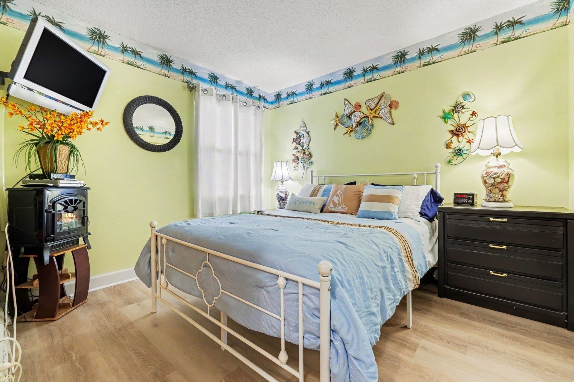 920 N Waccamaw Dr.  Photo 17