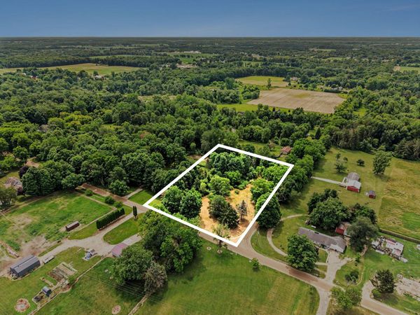 491 Peterson Road, Ionia, MI 48846