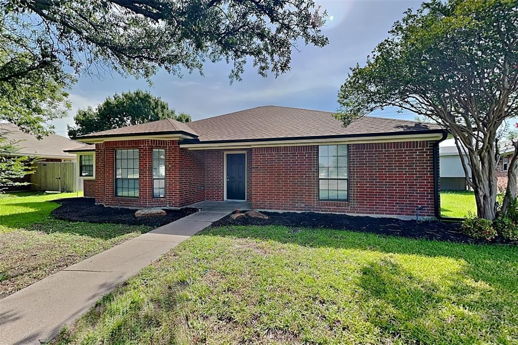 400 Kamber Lane, Wylie, TX 75098 Main Photo