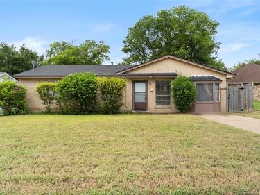 3716 Olney Court, Dallas, TX 75241