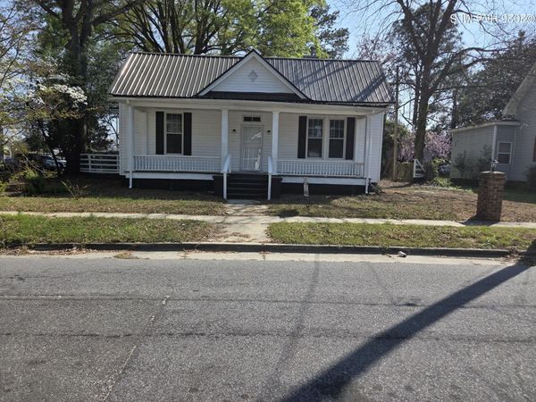 109 E Grainger Avenue , Kinston, NC 28501