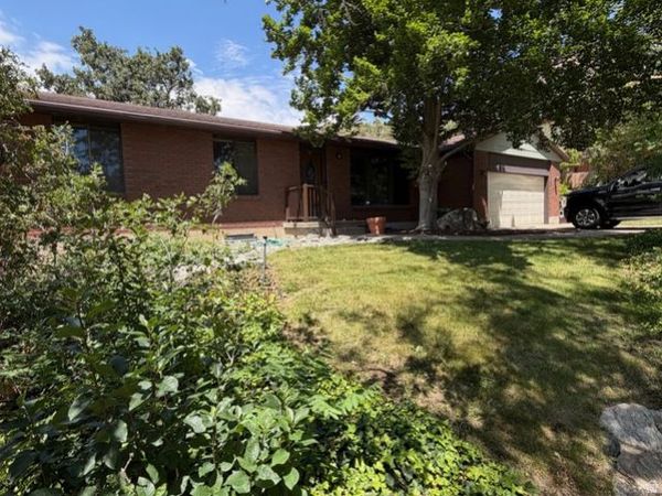 373 E 1200 N, Centerville, UT 84014