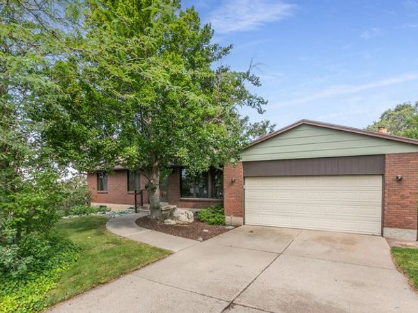 373 E 1200 N, Centerville, UT 84014