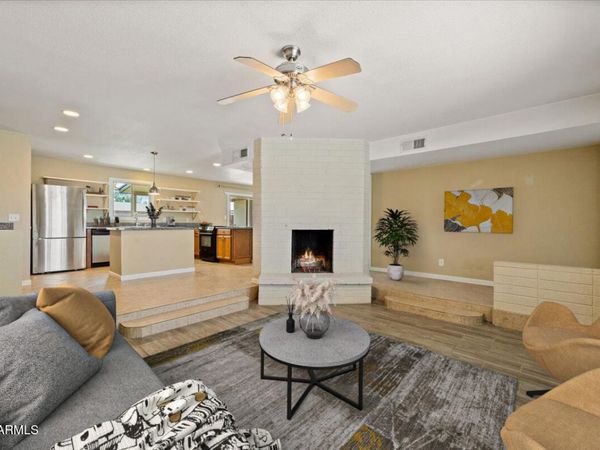 1225 W PEBBLE BEACH Drive, Tempe, AZ 85282