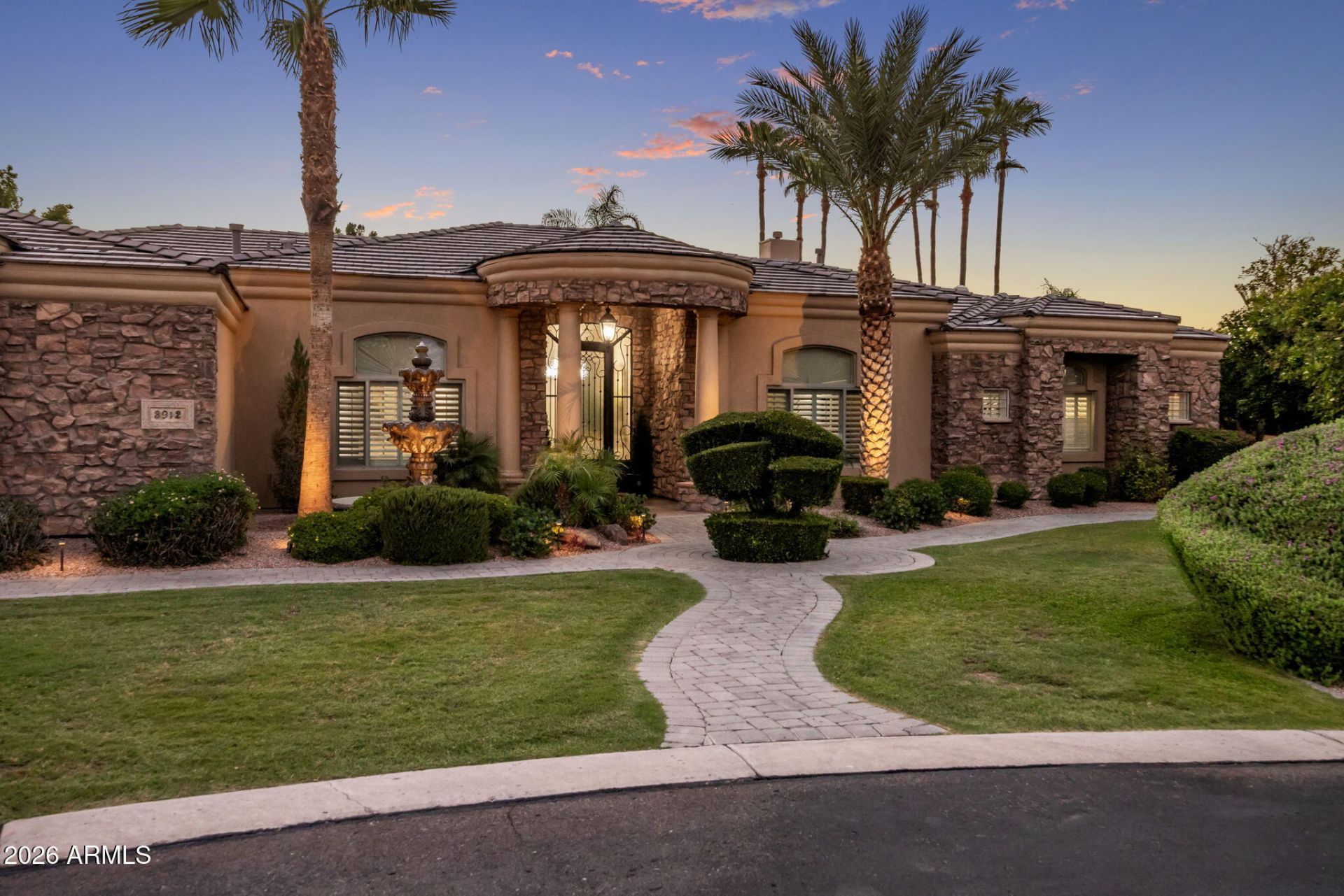 3912 E MINTON Circle, Mesa, AZ 85215