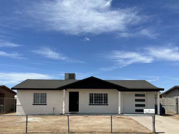 1542 W CARSON Road, Phoenix, AZ 85041