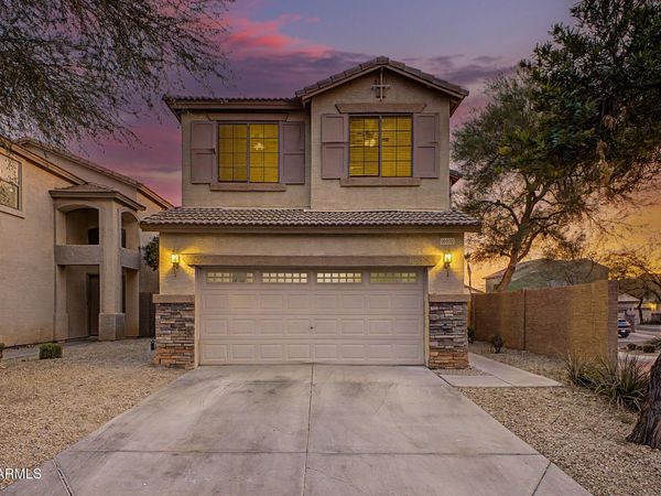 16902 S CEDARWOOD Lane, Phoenix, AZ 85048