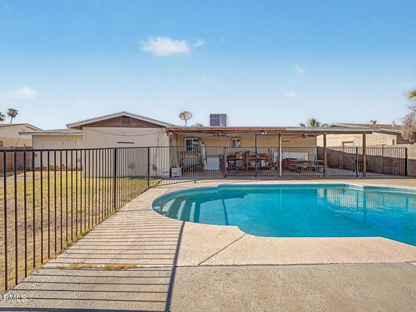 3833 W VOGEL Avenue, Phoenix, AZ 85051