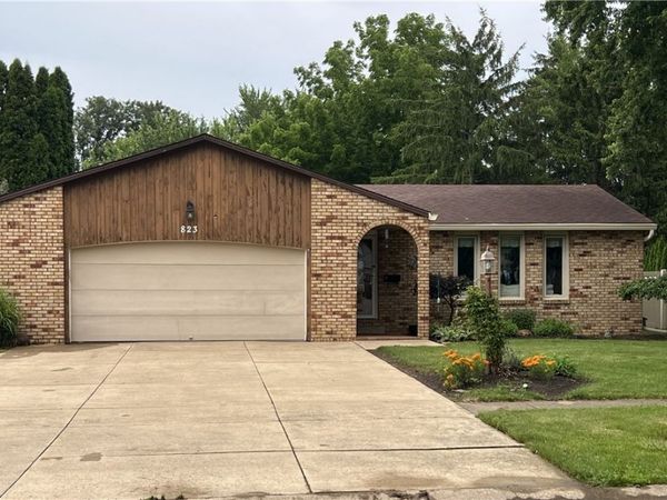 823 Gloucester Drive , Huron, OH 44839