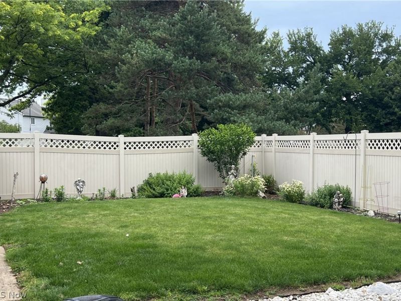823 Gloucester Drive, Huron, OH 44839 Photo 19