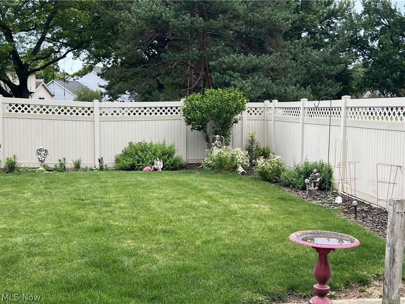 823 Gloucester Drive, Huron, OH 44839 Photo 20