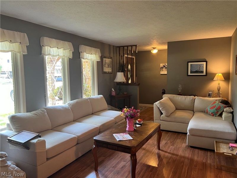 823 Gloucester Drive, Huron, OH 44839 Photo 3