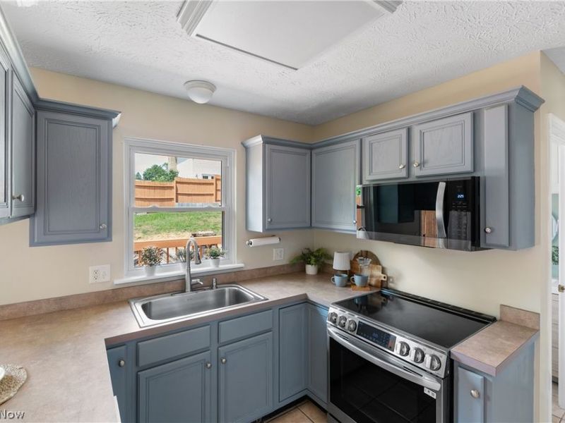 61 Weil Avenue, Coventry, OH 44319 Photo 13
