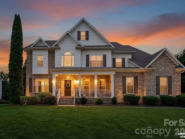 10209 Treetop Lane, Cornelius, NC 28031