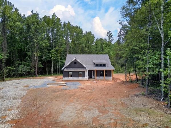 391 Relay Road , Silver Creek, GA 30173
