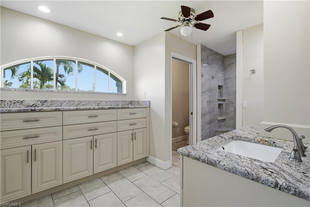 430 SW 44th Ter, Cape Coral, FL 33914 Photo