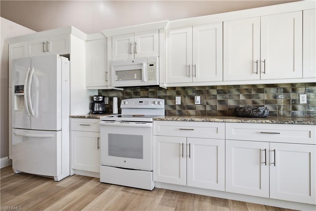 430 SW 44th Ter, Cape Coral, FL 33914 Photo