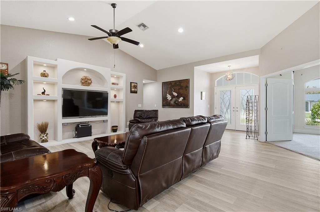 430 SW 44th Ter, Cape Coral, FL 33914 Photo