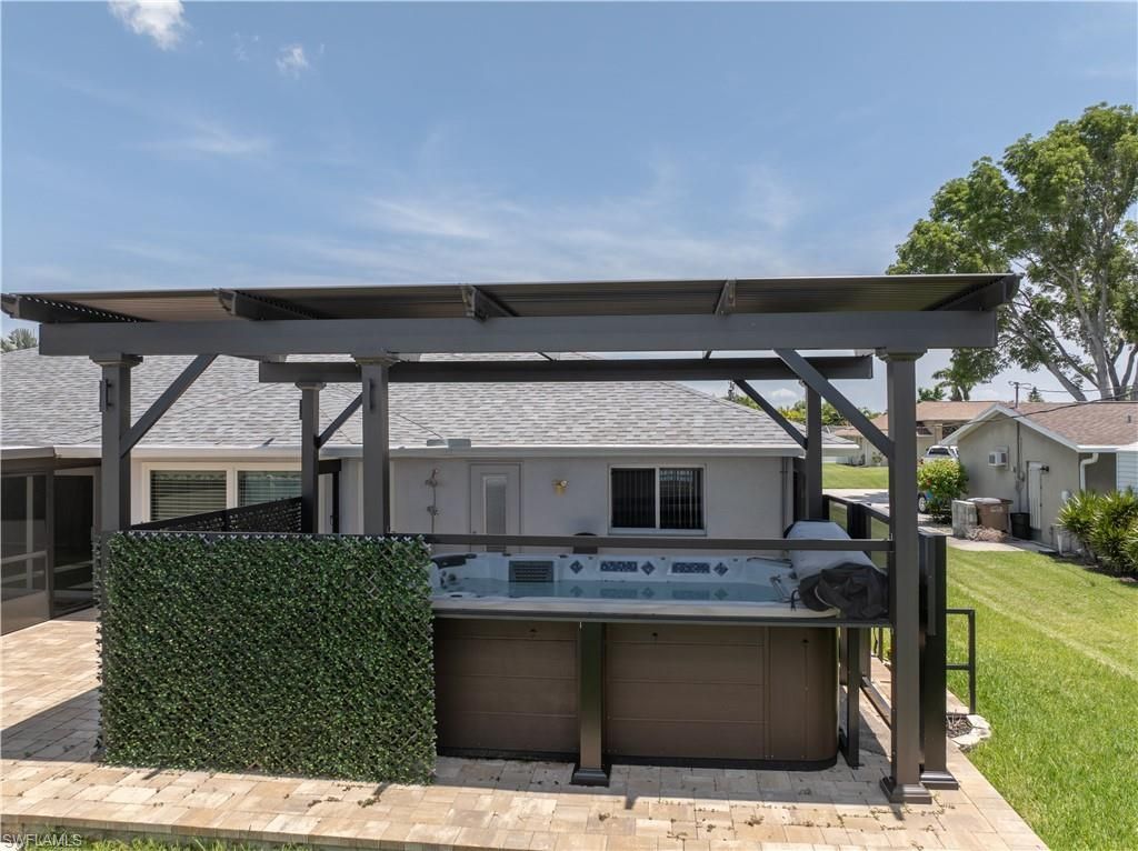 430 SW 44th Ter, Cape Coral, FL 33914 Photo
