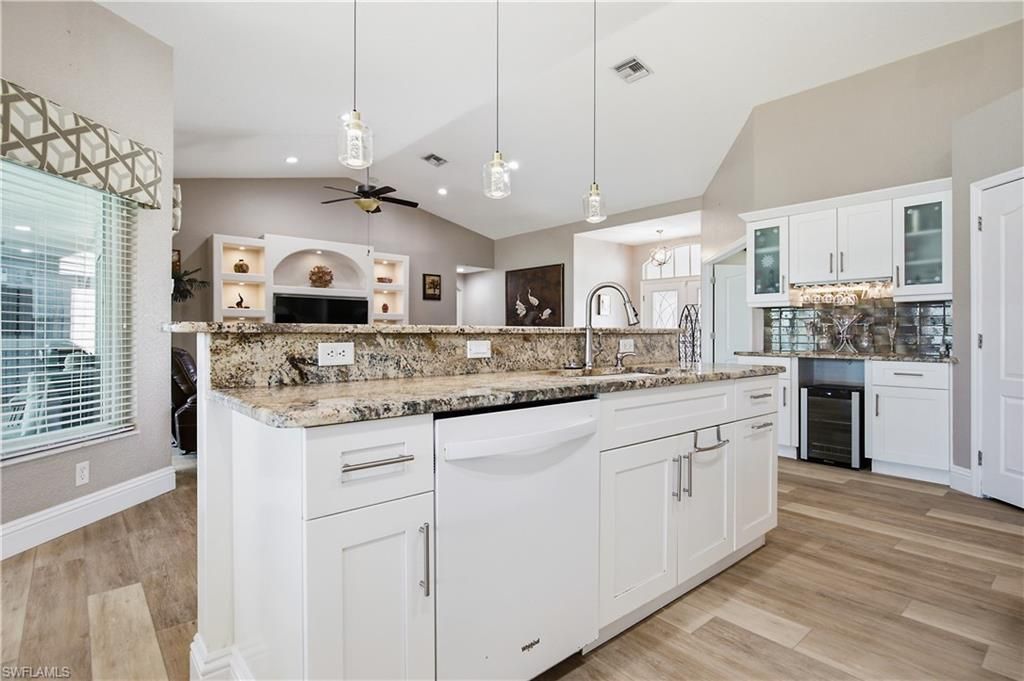 430 SW 44th Ter, Cape Coral, FL 33914 Photo