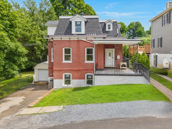 10 Robinson Street , Beacon, NY 12508