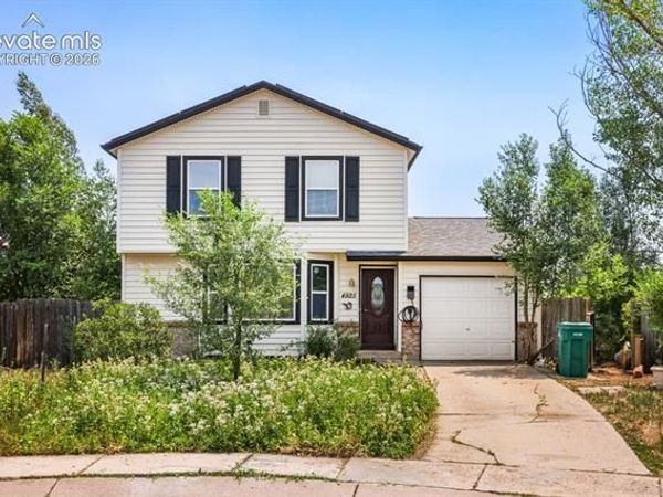 4925 Wineskin Circle, Colorado Springs, CO 80916