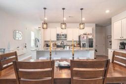 2744 Harmony Lake Drive photo 4