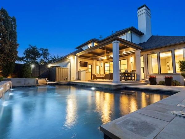 2231 Clearspring Drive N, Irving, TX 75063