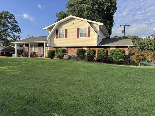 20 Brownwood Circle, Ringgold, GA 30736