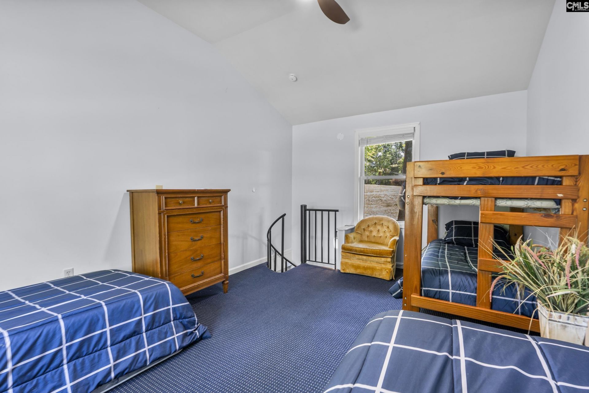 651 Living Inn Road Photo 19