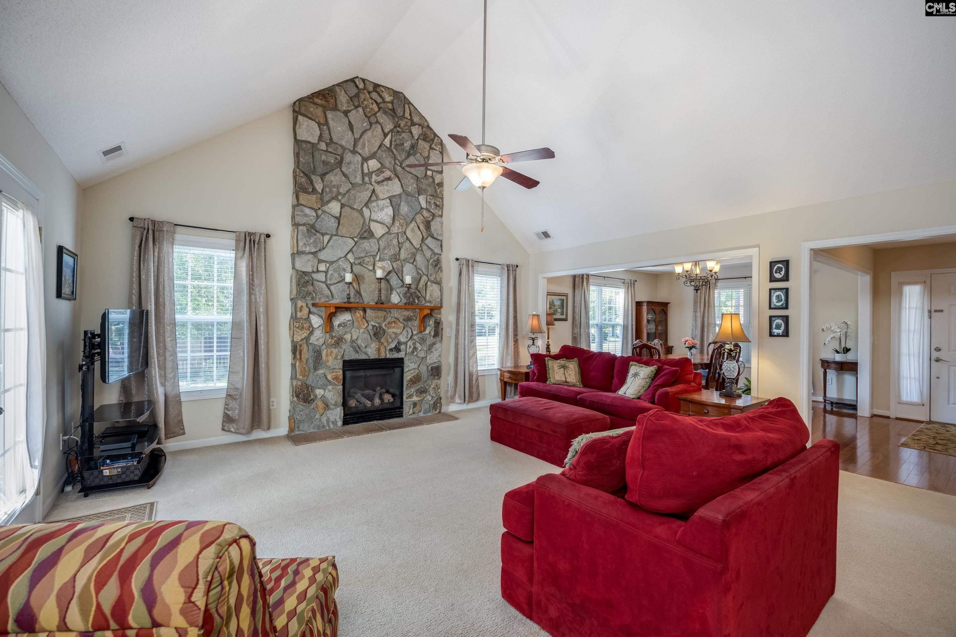 2032 Ridgeway Road  Photo 13