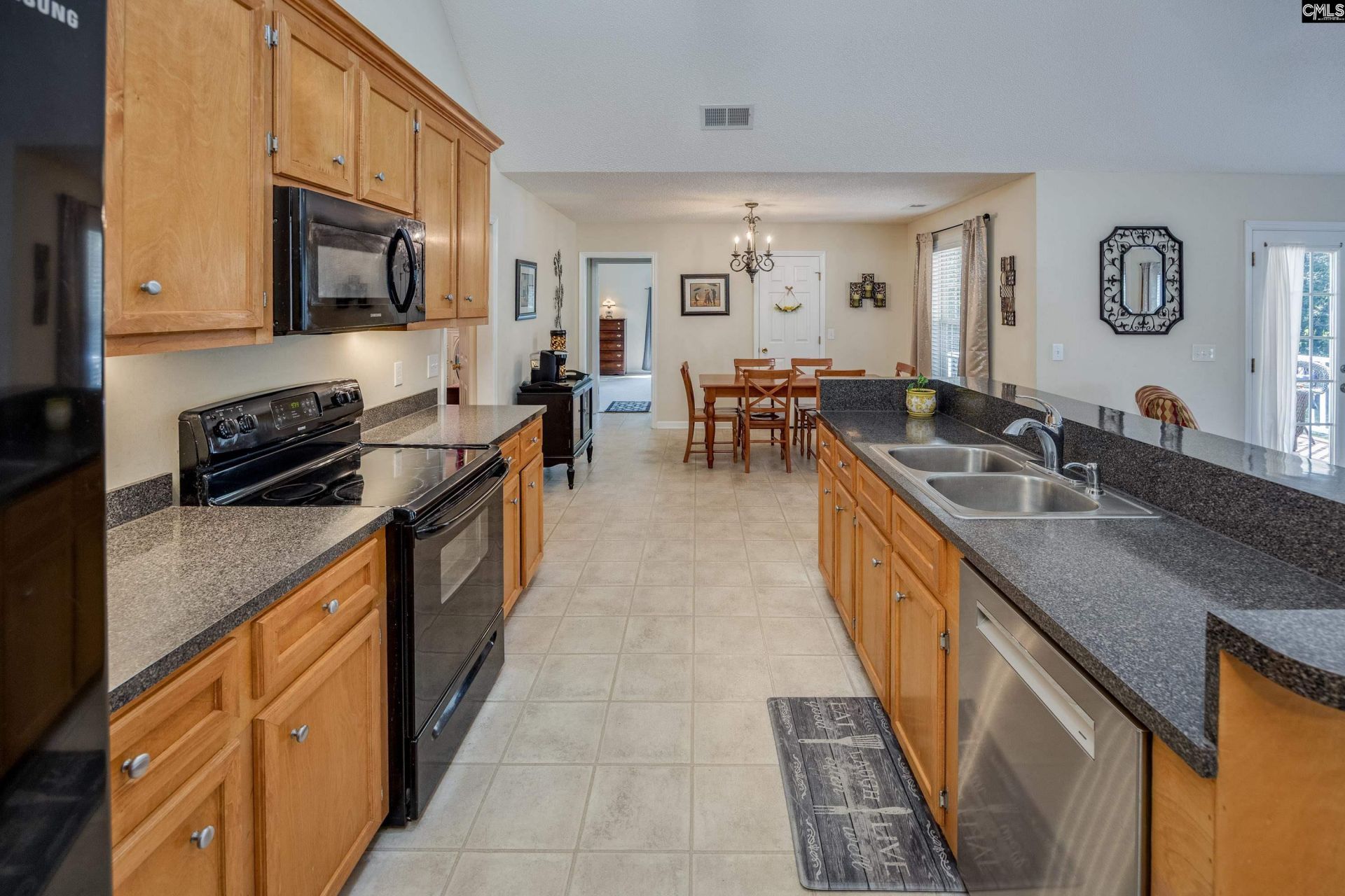 2032 Ridgeway Road  Photo 22