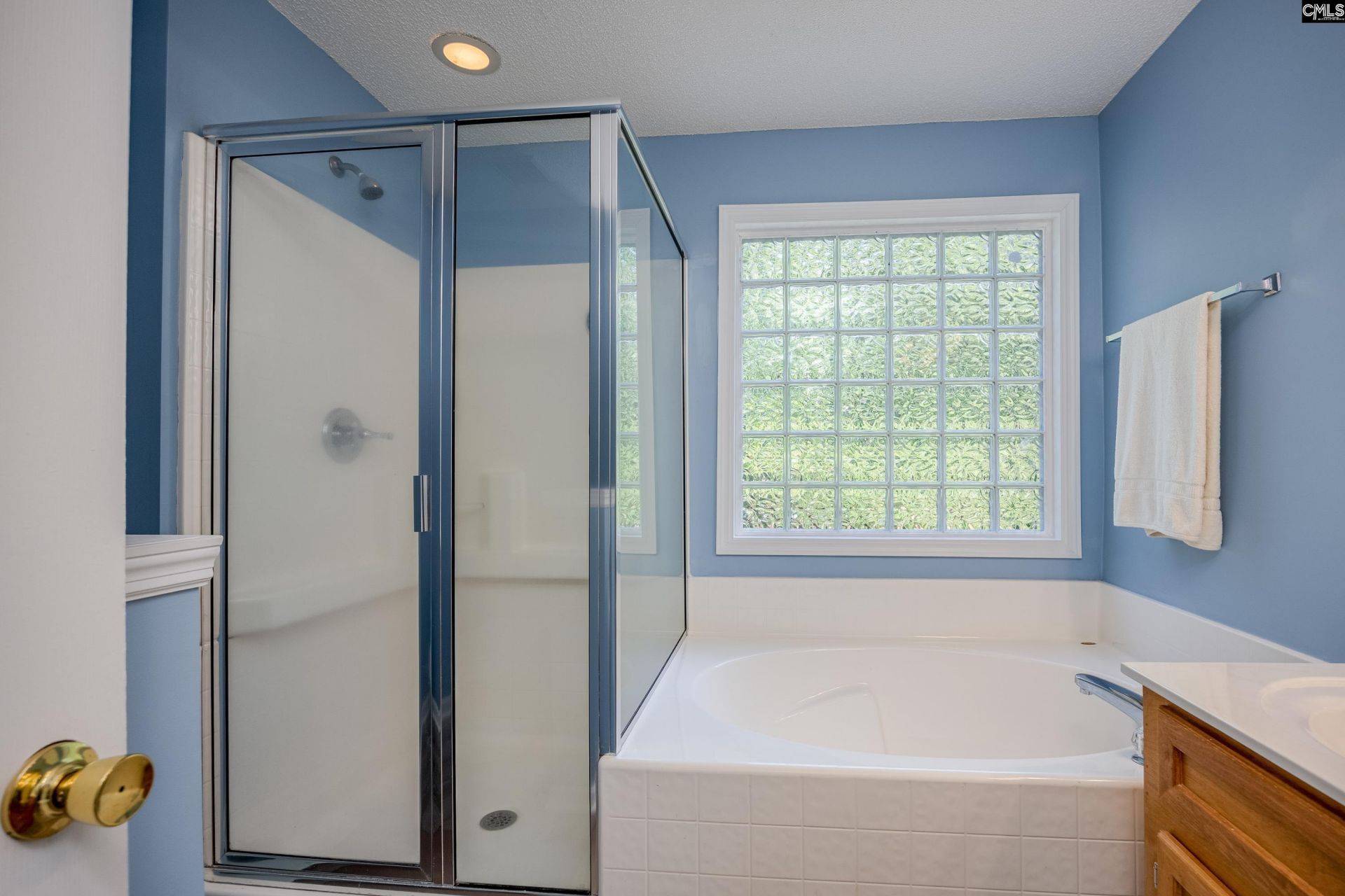 2032 Ridgeway Road  Photo 33