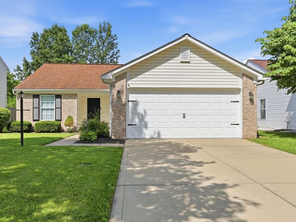 15459 Outside Trail, Noblesville, IN 46060