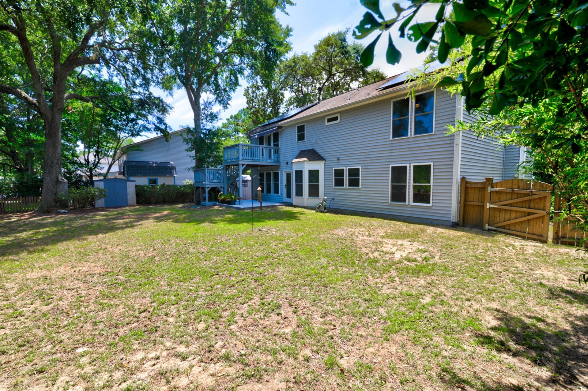 1406 Diamond Boulevard Photo 15