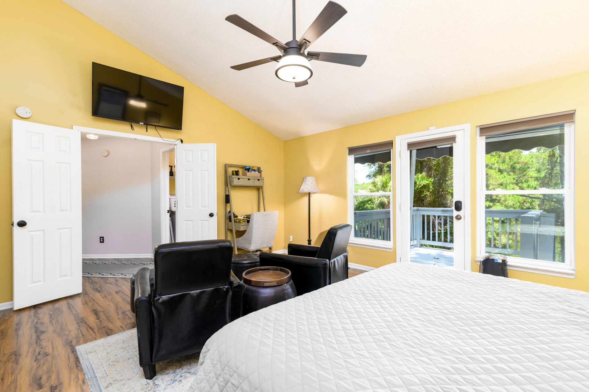1406 Diamond Boulevard Photo 26