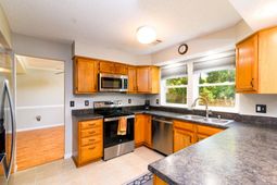 1406 Diamond Boulevard photo 4