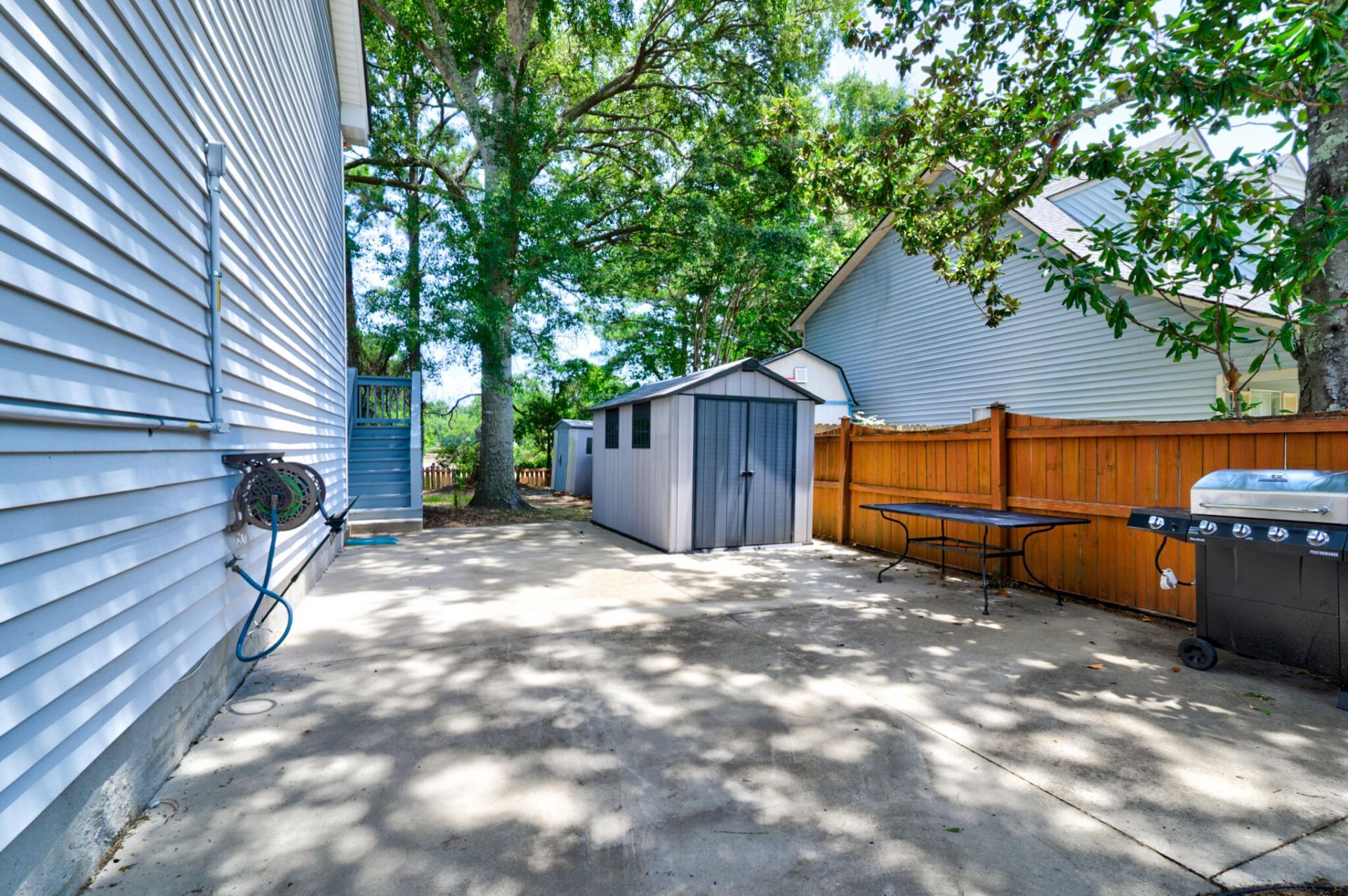 1406 Diamond Boulevard Photo 43
