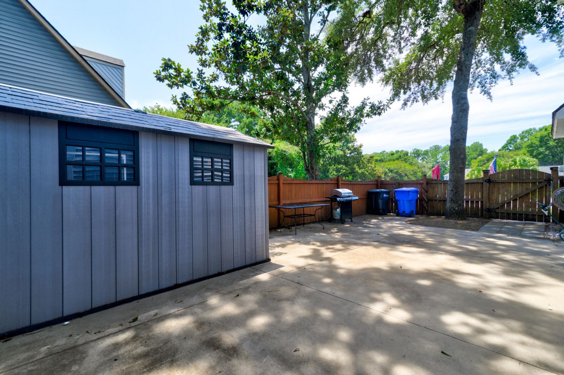 1406 Diamond Boulevard Photo 44